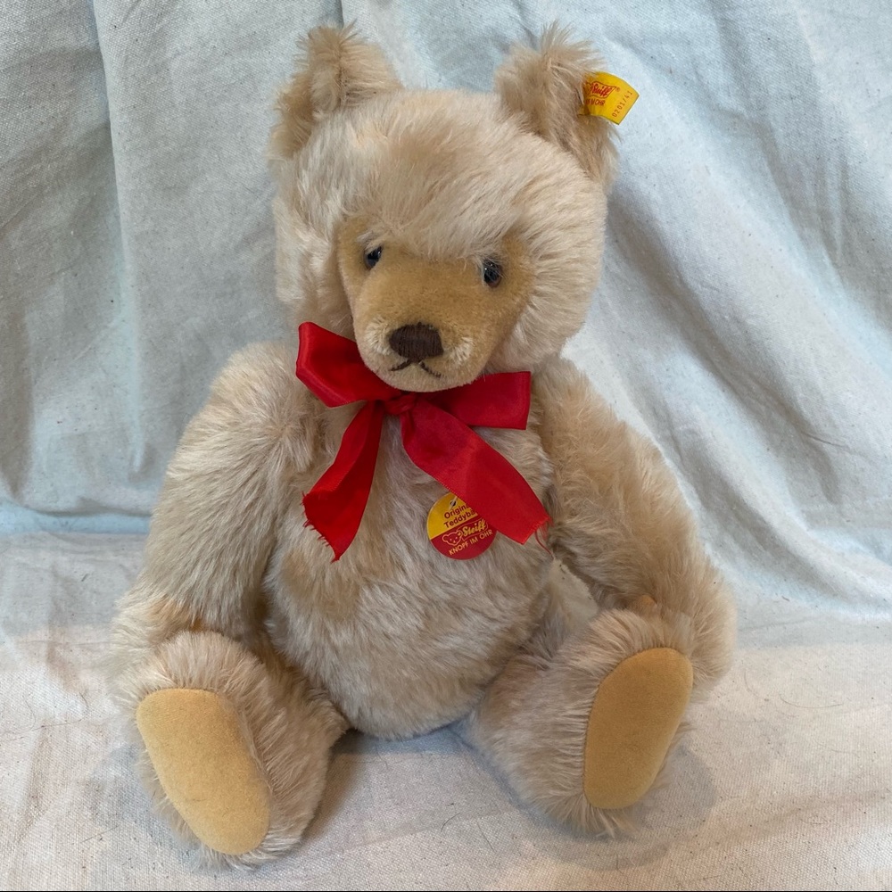 Steiff Teddy Bear NWT